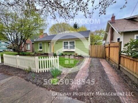 6312 Se 17th Ave - Photo 2 of 26