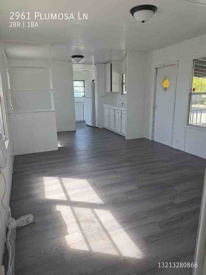 2961 Plumosa Ln - Photo 5 of 20