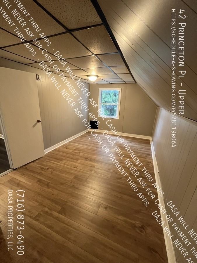 42 Princeton Pl - Photo 2 of 8