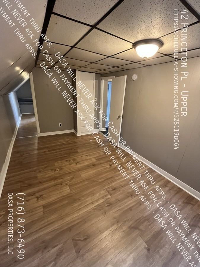 42 Princeton Pl - Photo 3 of 8