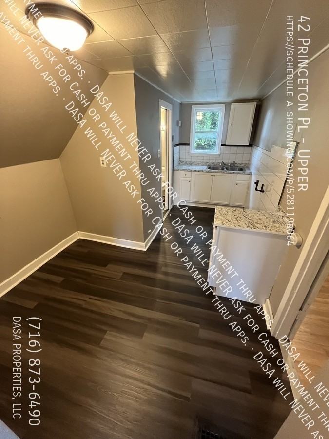 42 Princeton Pl - Photo 4 of 8