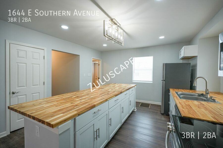 1644 E Southern Ave - Photo 4 of 21
