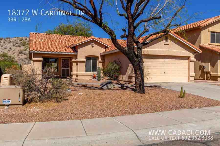 18072 W Cardinal Dr - Photo 2 of 48