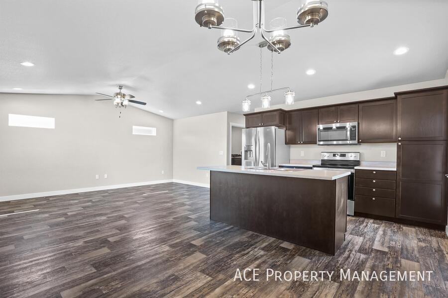 5339 Coal Bank Dr - Photo 5 of 13
