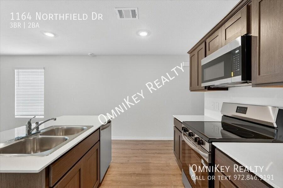 NORTHFIELD & - Photo 6 of 19