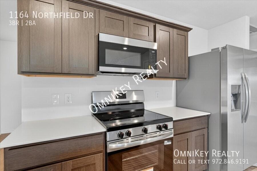 NORTHFIELD & - Photo 7 of 19