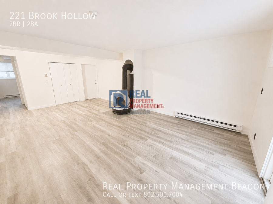 221 Brook Holw - Photo 3 of 9
