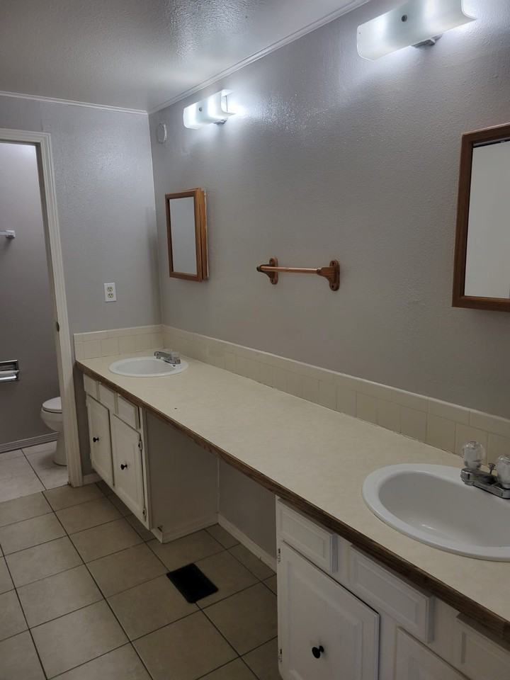 3530 Pueblo St #A - Photo 5 of 17