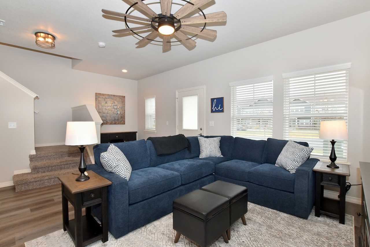1688 Grand Ave #1 - Photo 2 of 23