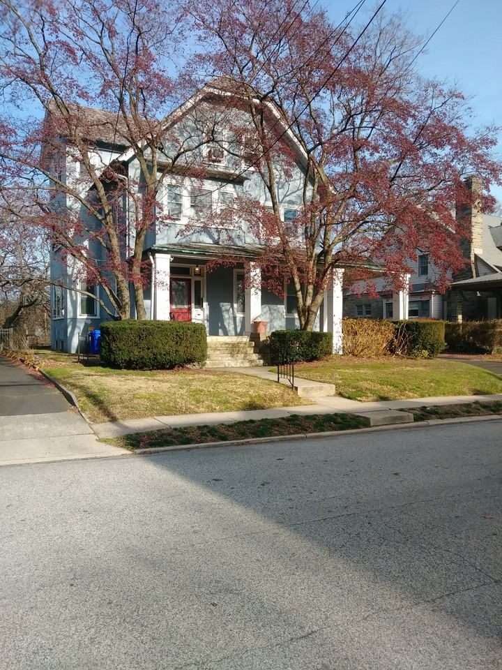 331 Harrison Ave #3rdFL - Photo 4 of 32