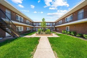 featured image of 7834 W 95th St #1C