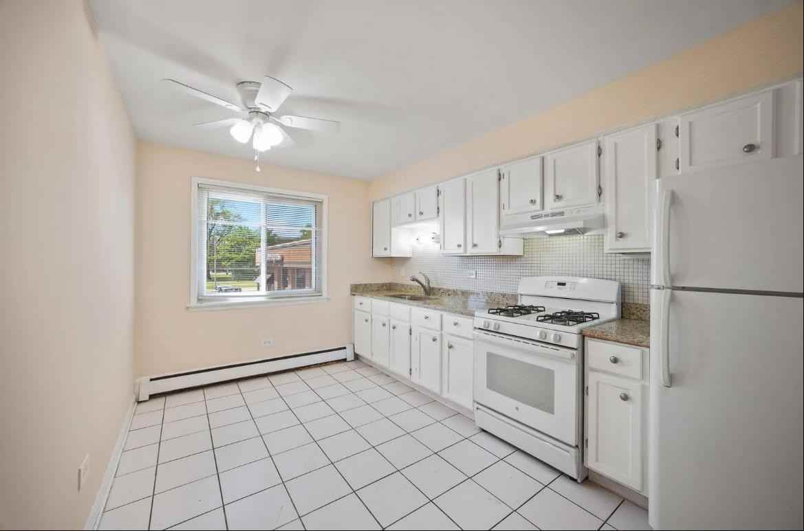 7834 W 95th St #1C - Photo 6 of 13