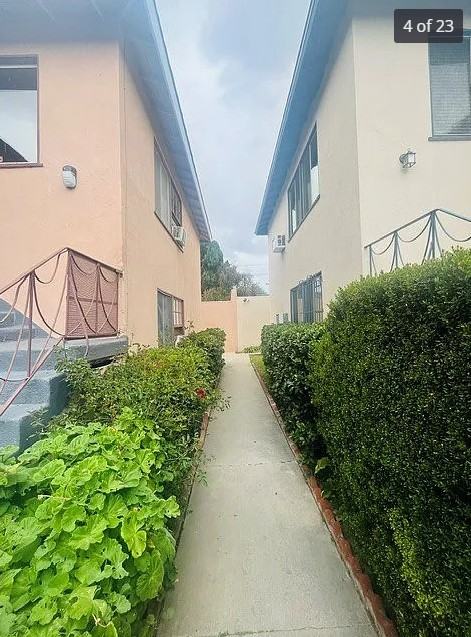12823 Burbank Blvd #6 - Photo 3 of 10