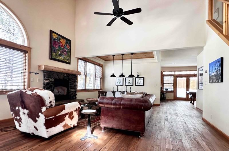 2232 Marshall Trl - Photo 3 of 25