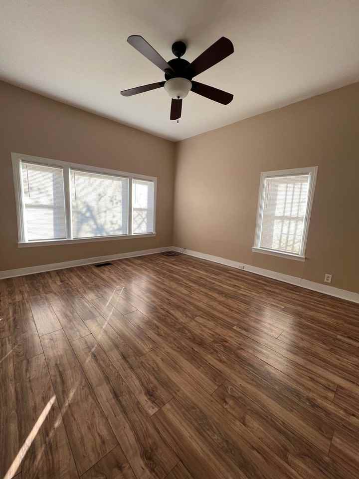 2806 Torbett St - Photo 2 of 18