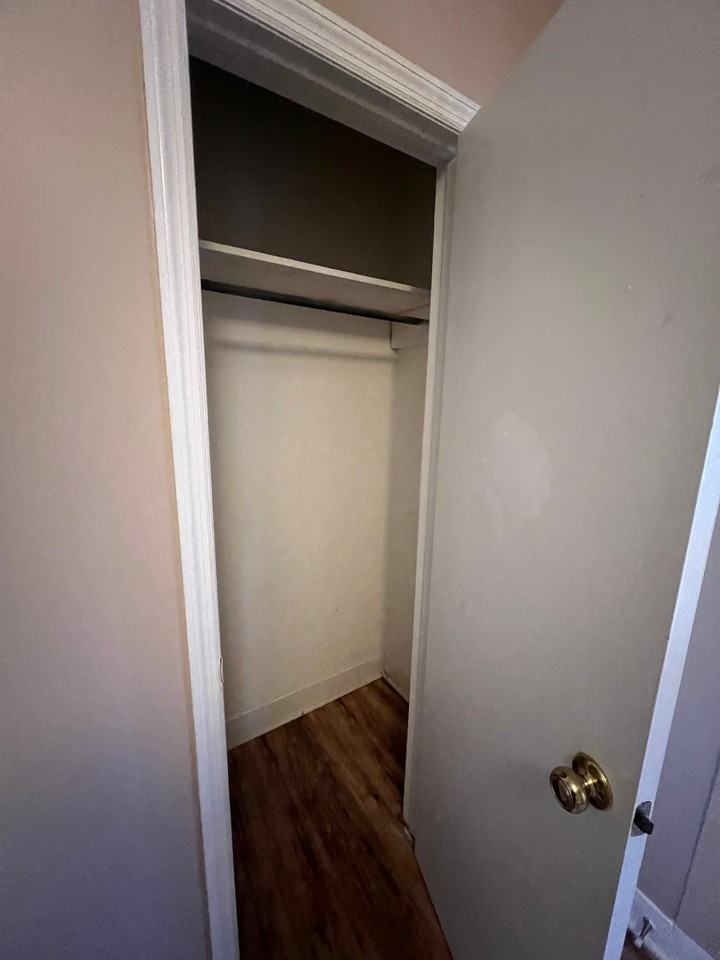 2806 Torbett St - Photo 7 of 18
