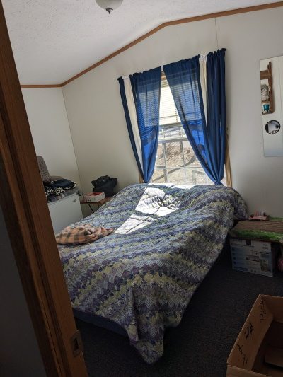 17068 Kathys Way - Photo 3 of 7