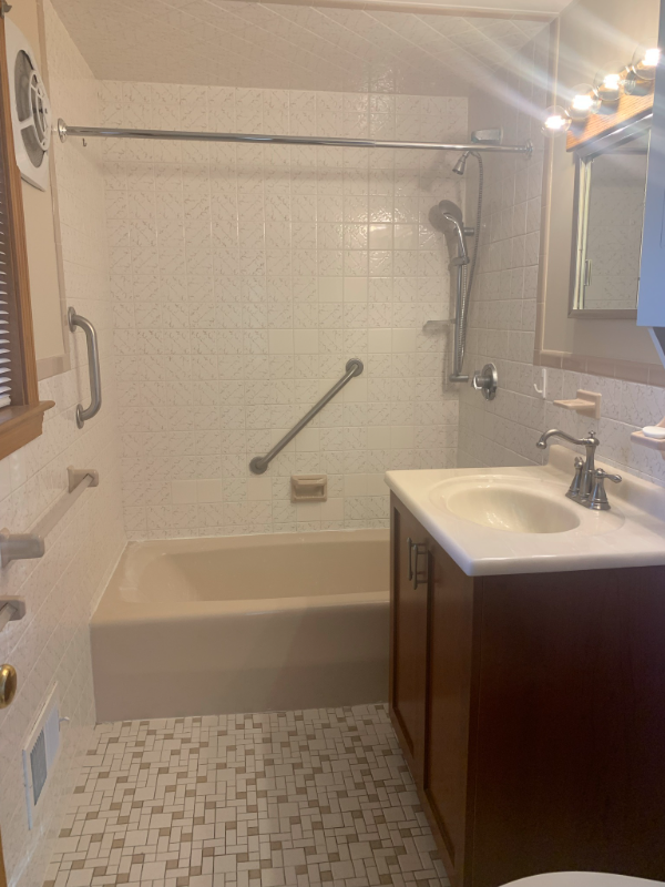 239 Grove St - Photo 7 of 11