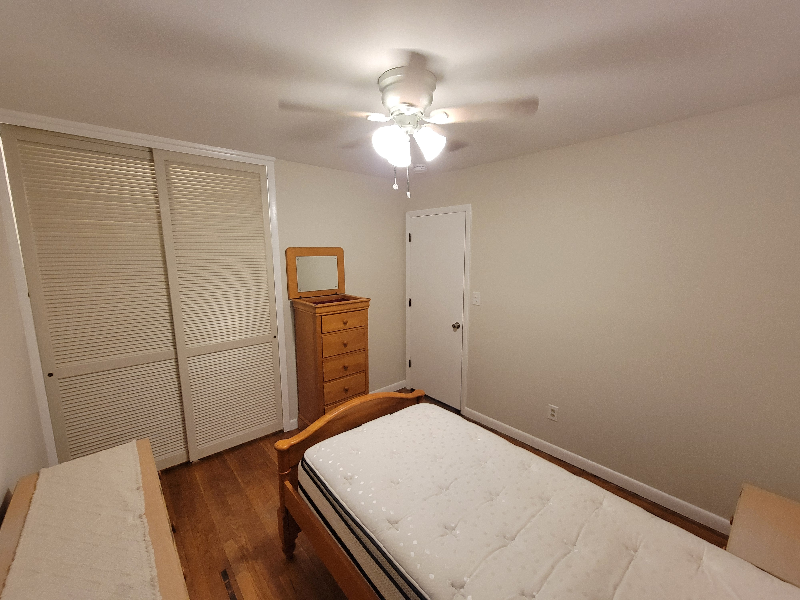 100 Archer Rd - Photo 4 of 26