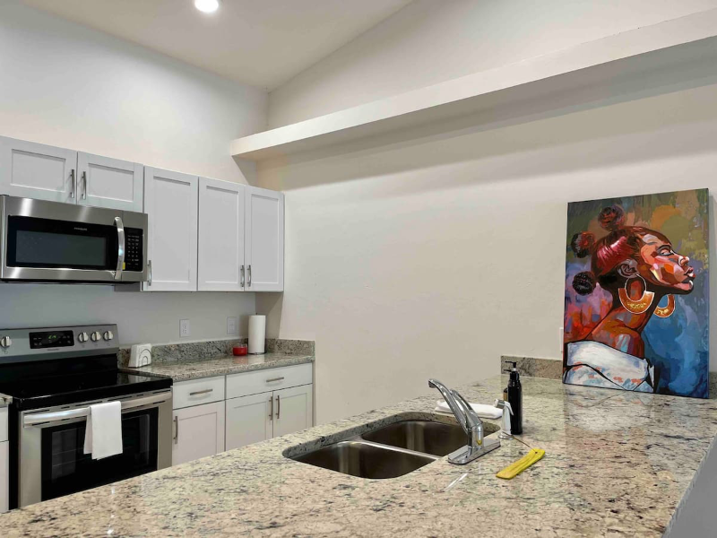 1305 Se 8th Pl #1305 - Photo 4 of 15
