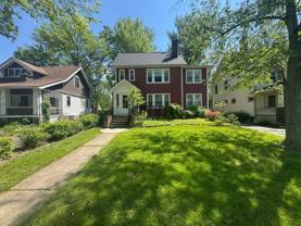 3228 E Fairfax Rd - Photo 1 of 1