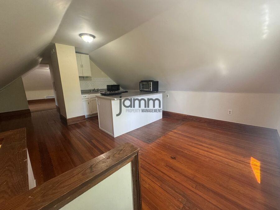 3228 E Fairfax Rd - Photo 2 of 12