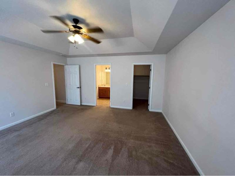 138 Vernon St - Photo 3 of 29