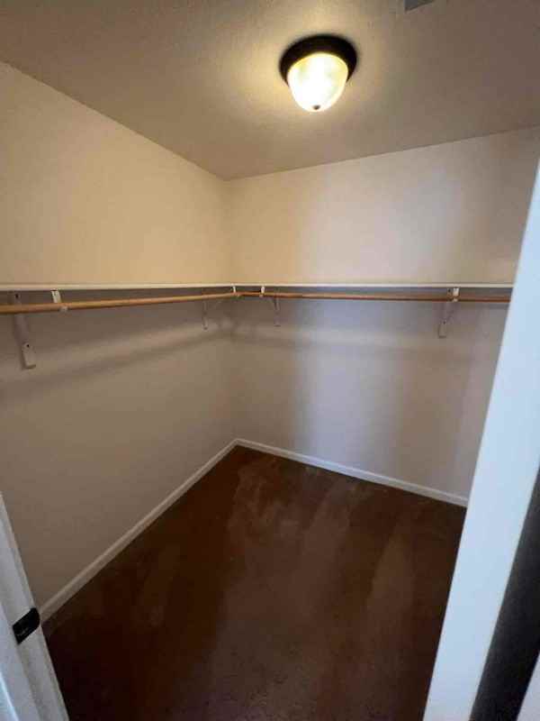 138 Vernon St - Photo 5 of 29