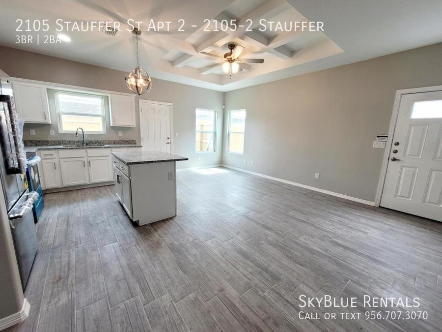 2105 Stauffer St Unit 2 - Photo 7 of 22