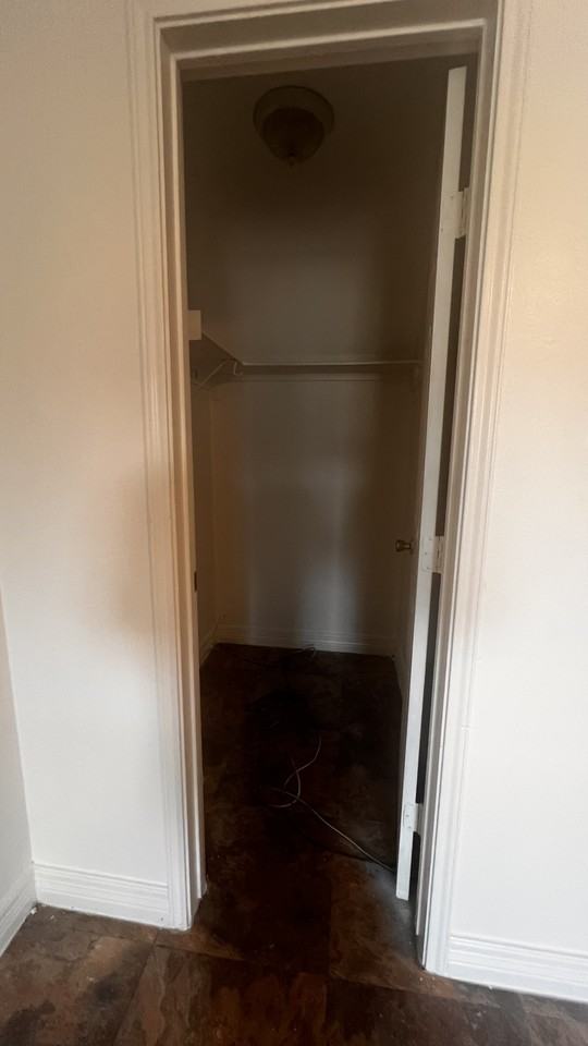 5012 Higgins St #B - Photo 5 of 18