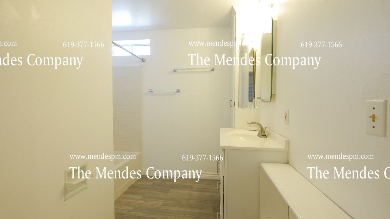 2944 1/2 Felton St - Photo 7 of 12