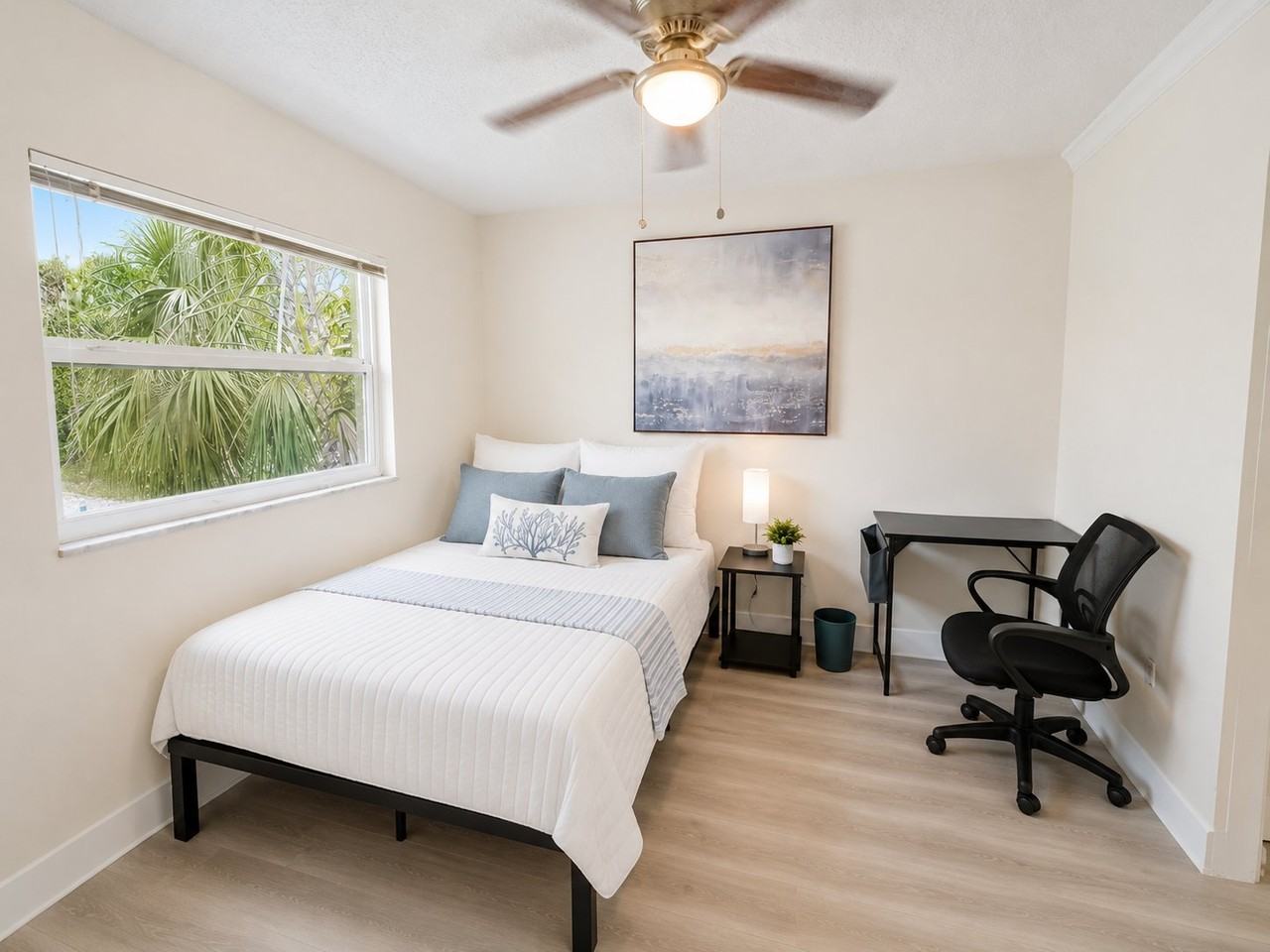 2370 Leon Ave #2370 - Photo 2 of 8
