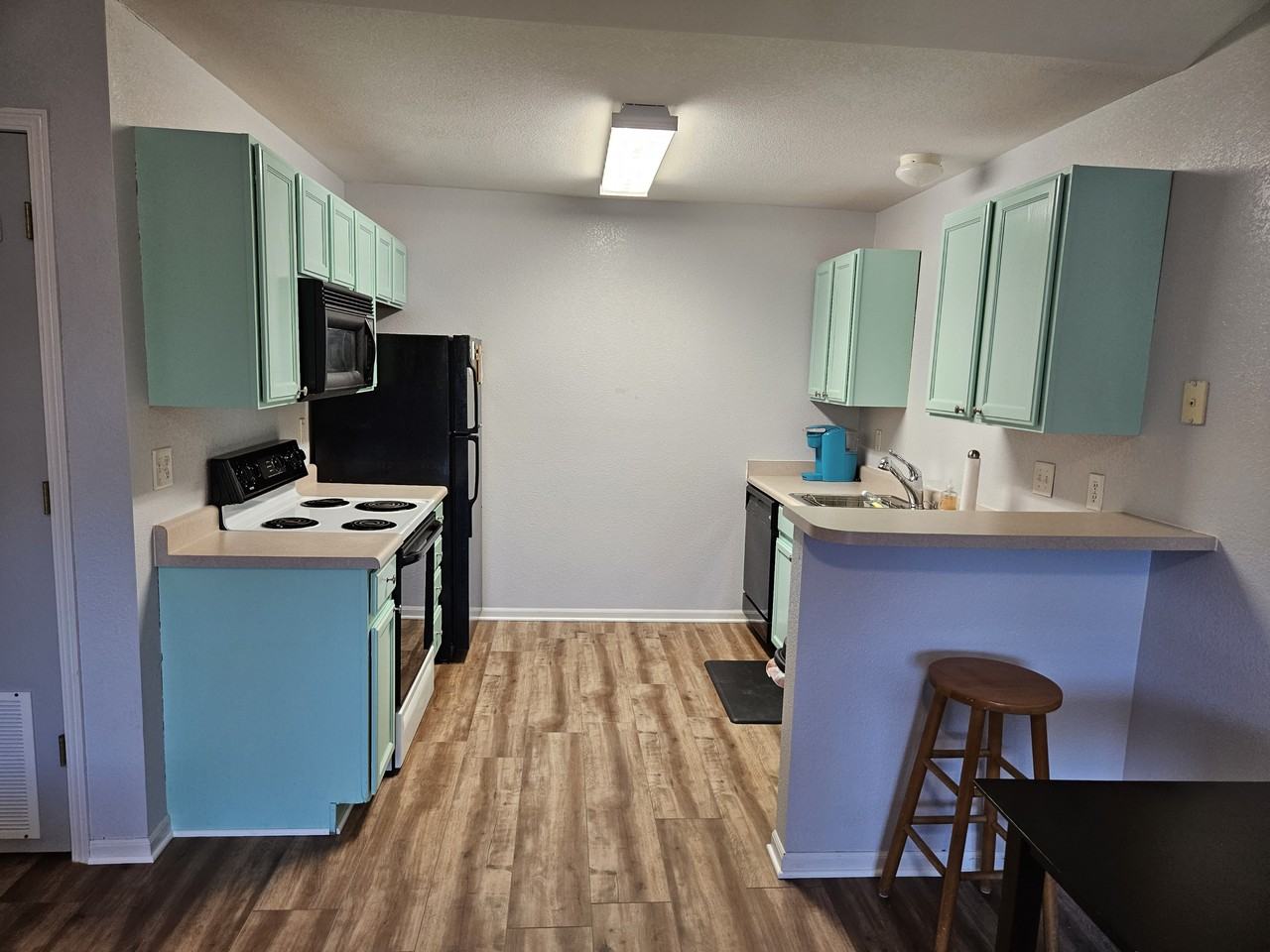 1221 University Ave #B302 - Photo 7 of 18