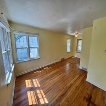 618 45th St - Photo 1 of 1