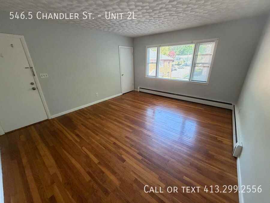 Chandler St #2L - Photo 3 of 22