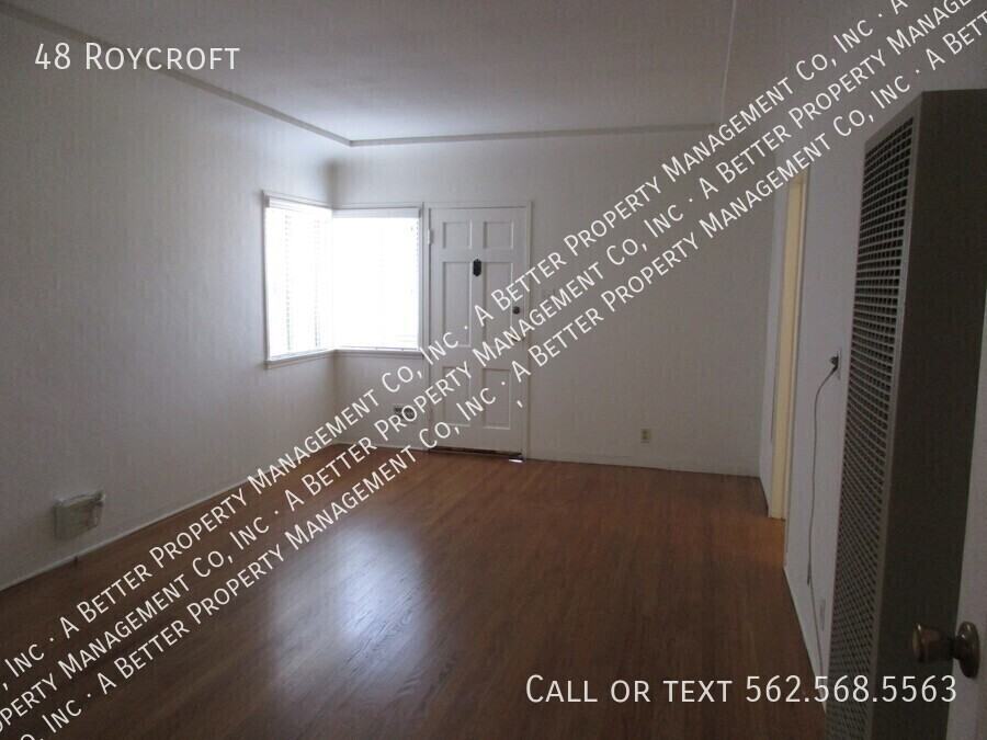 48 Roycroft Ave - Photo 5 of 7