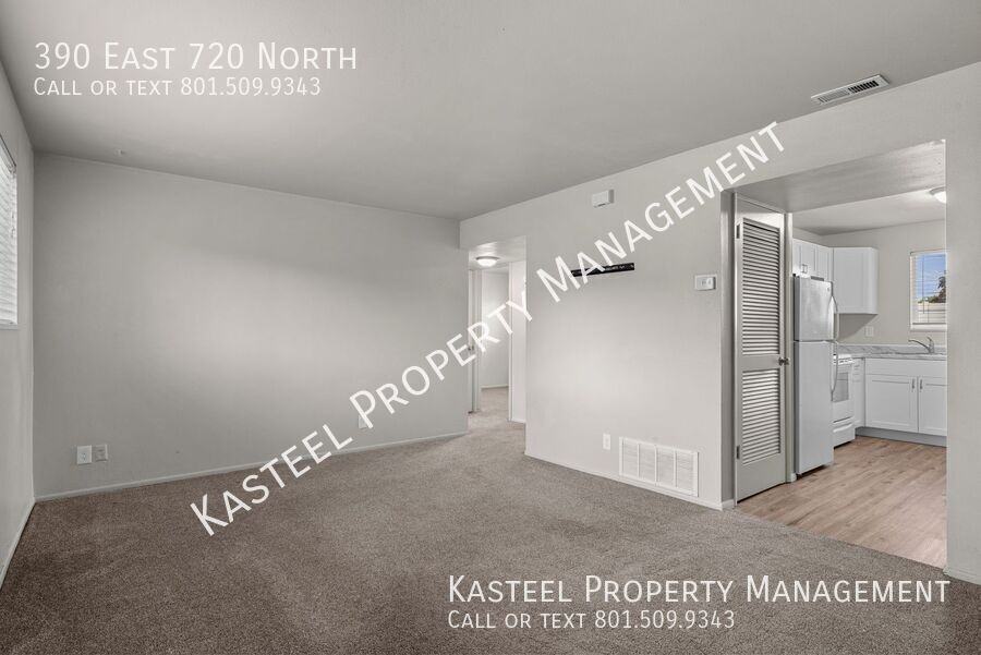 390 E 720 N - Photo 7 of 16