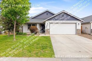 3480 S Avondale Ave - Photo 1 of 1