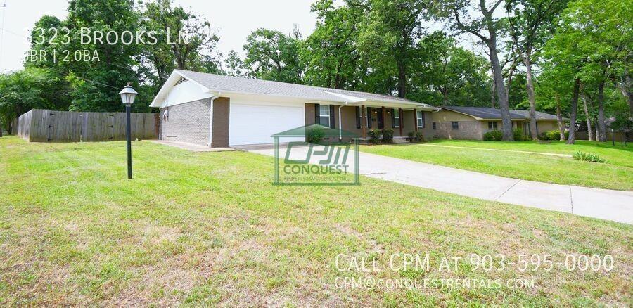 3323 Brooks Ln - Photo 4 of 33