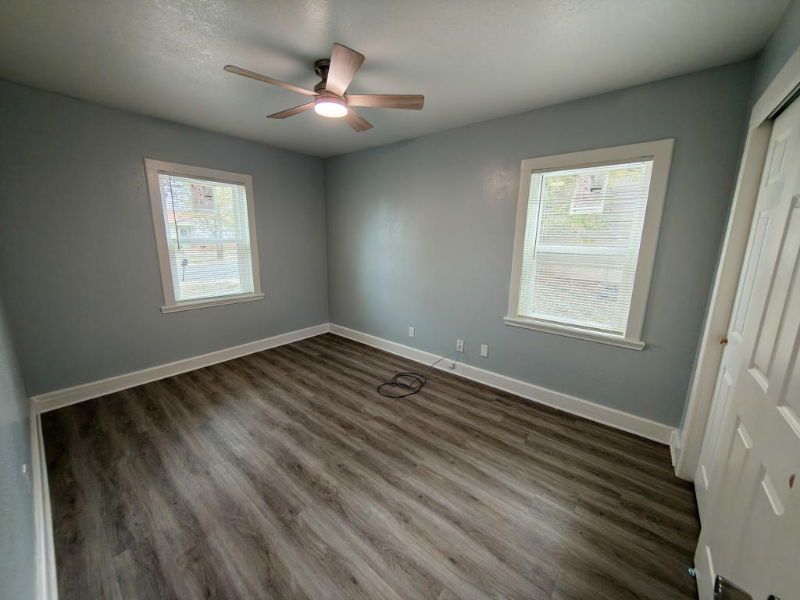 202 Margaret Lee St - Photo 6 of 11