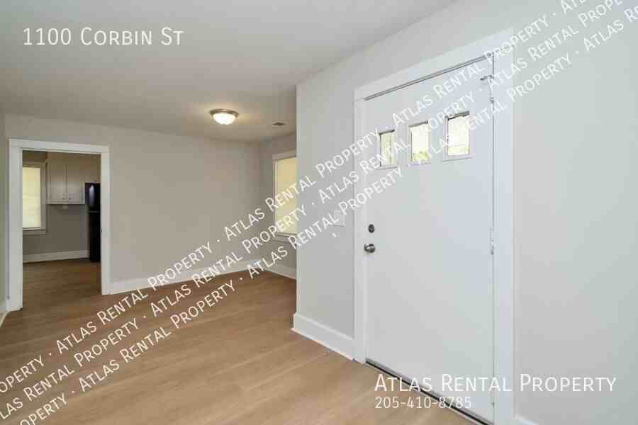 1100 Corbin St - Photo 6 of 21