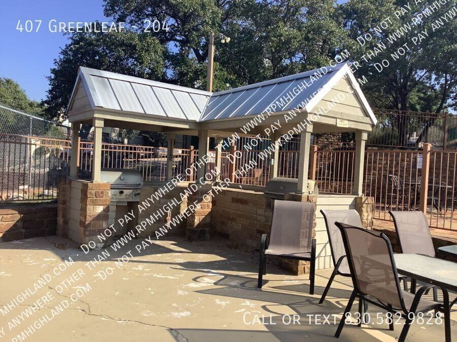 407 Green Leaf #204 - Photo 4 of 26