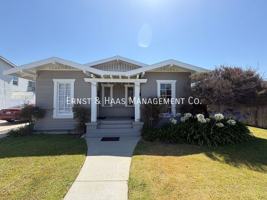 featured image of 926 Newport Ave