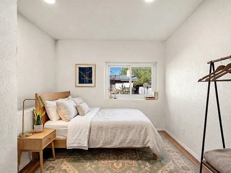 1619 Brae St - Photo 6 of 8