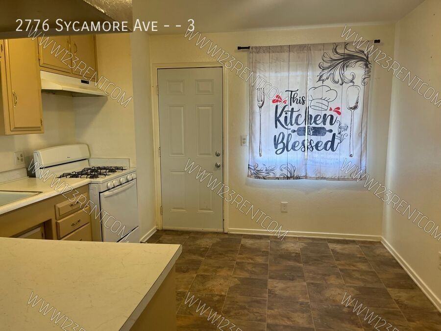 2776 Sycamore Ave #3 - Photo 4 of 11