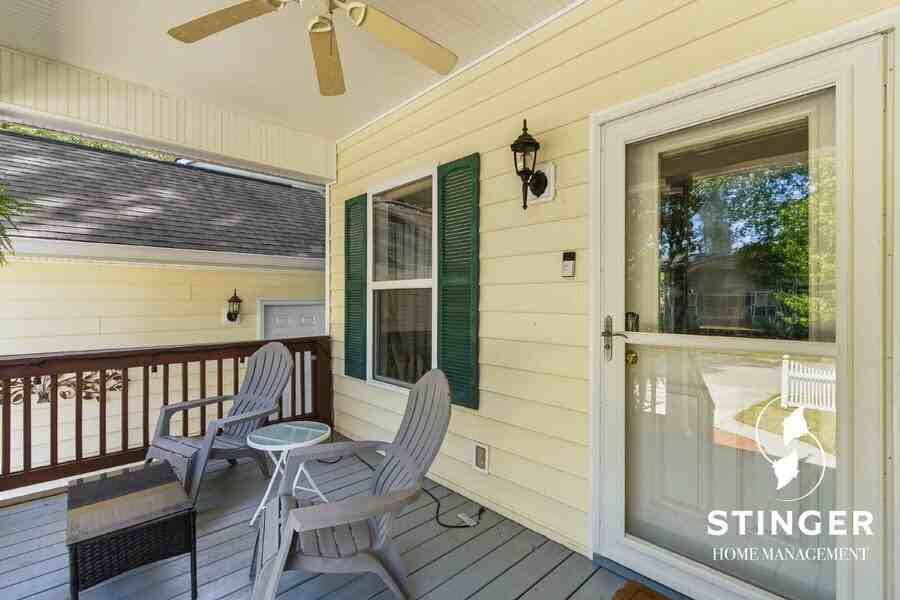 3 Kings Cross Ct - Photo 4 of 45