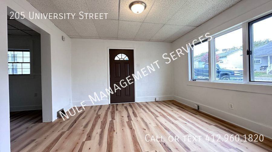 205 University St - Photo 4 of 20