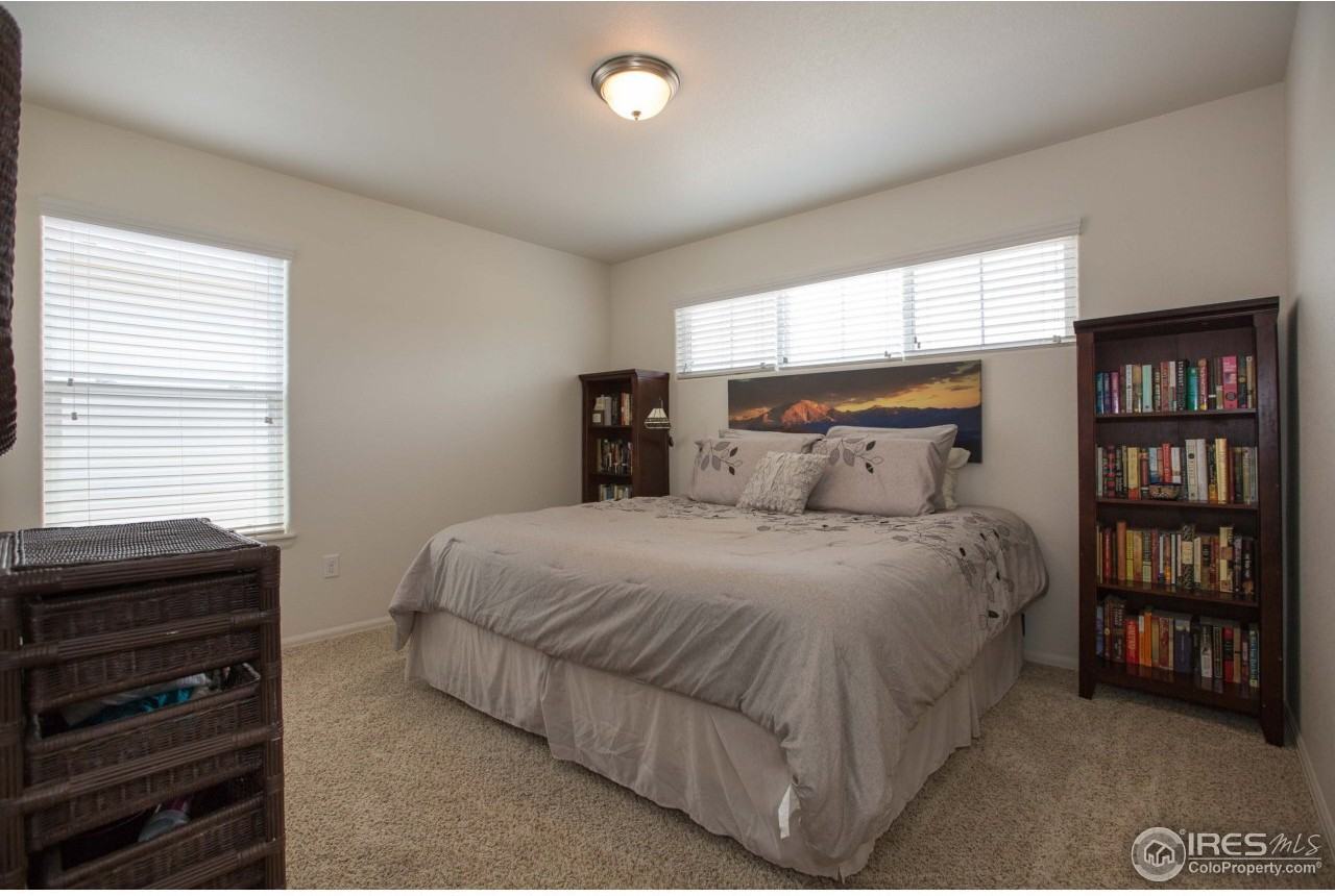 2508 Marshfield Ln - Photo 3 of 25