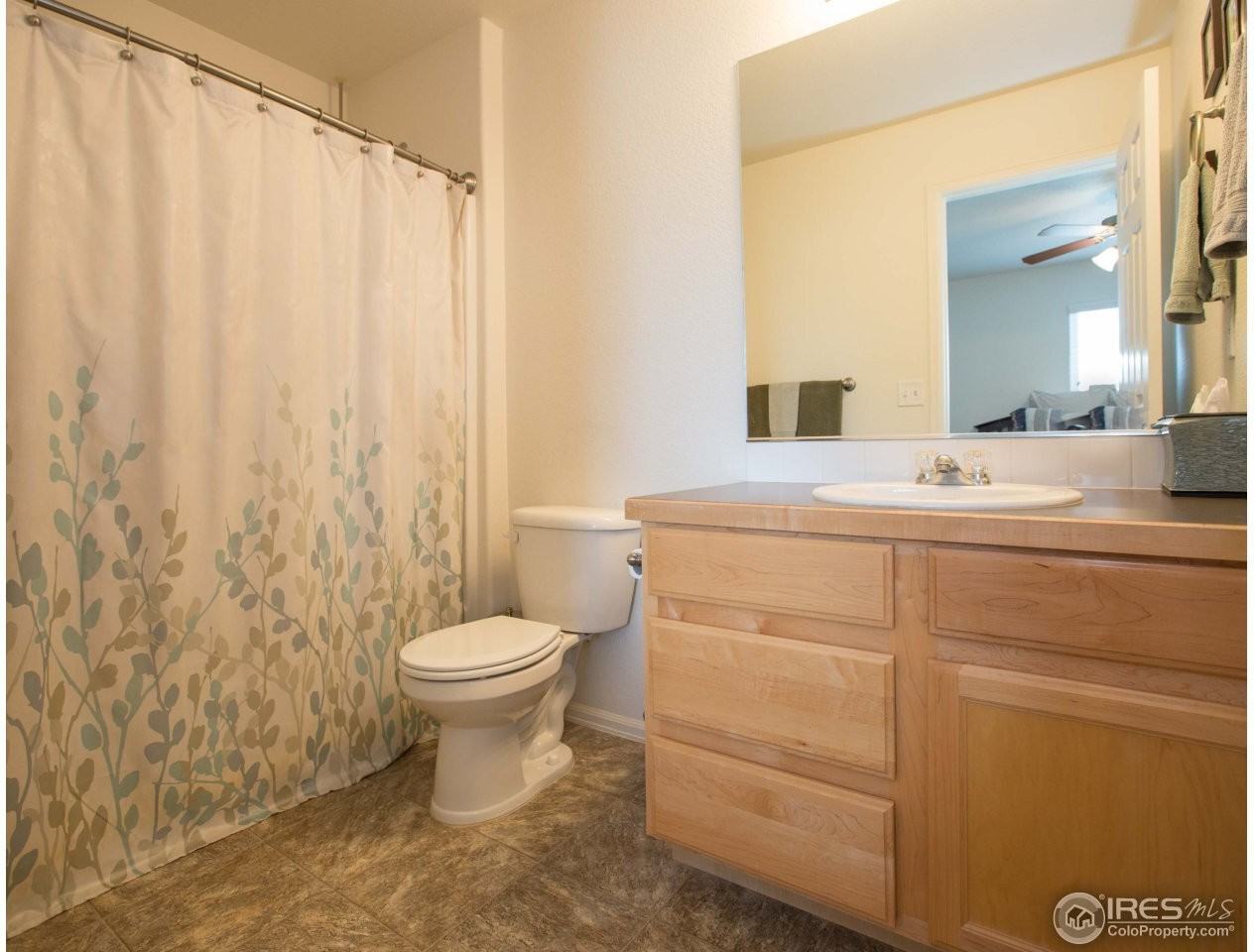 2508 Marshfield Ln - Photo 6 of 25