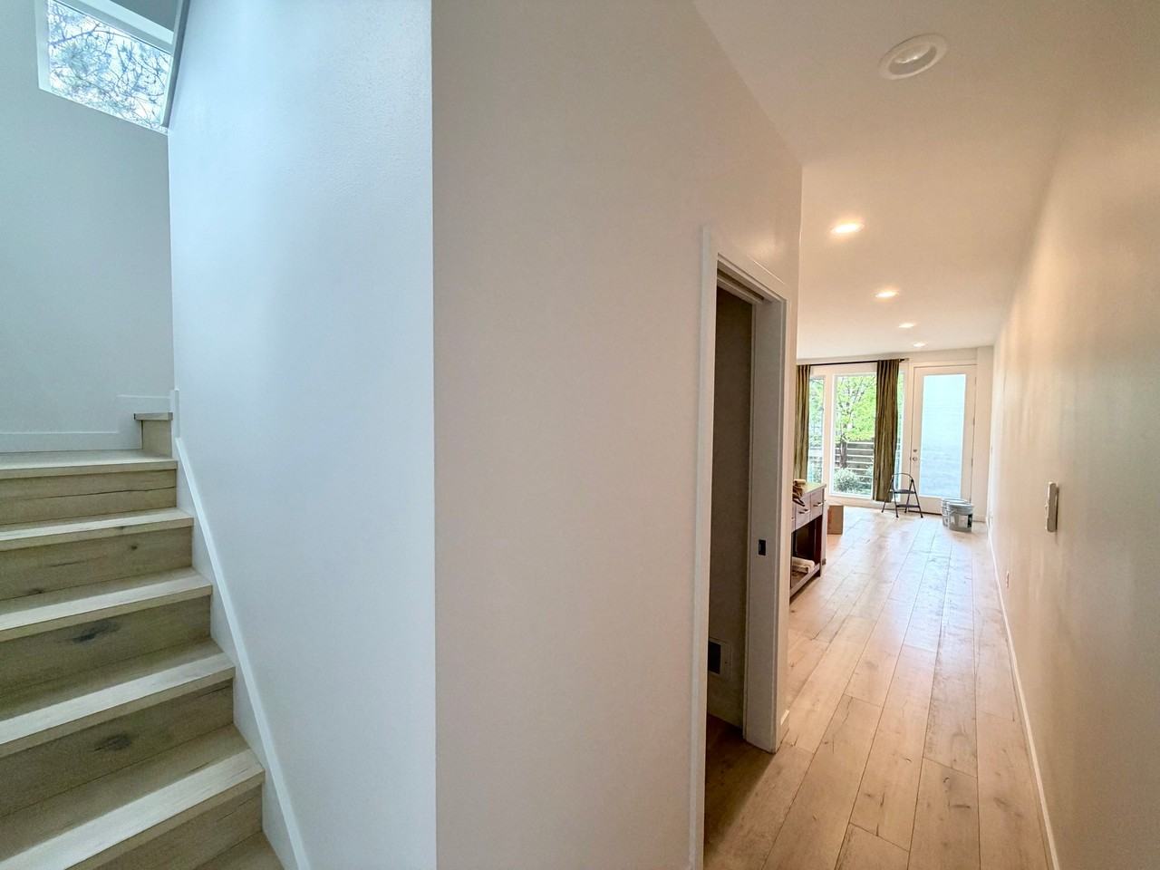 643C Nw 85th St - Photo 4 of 15
